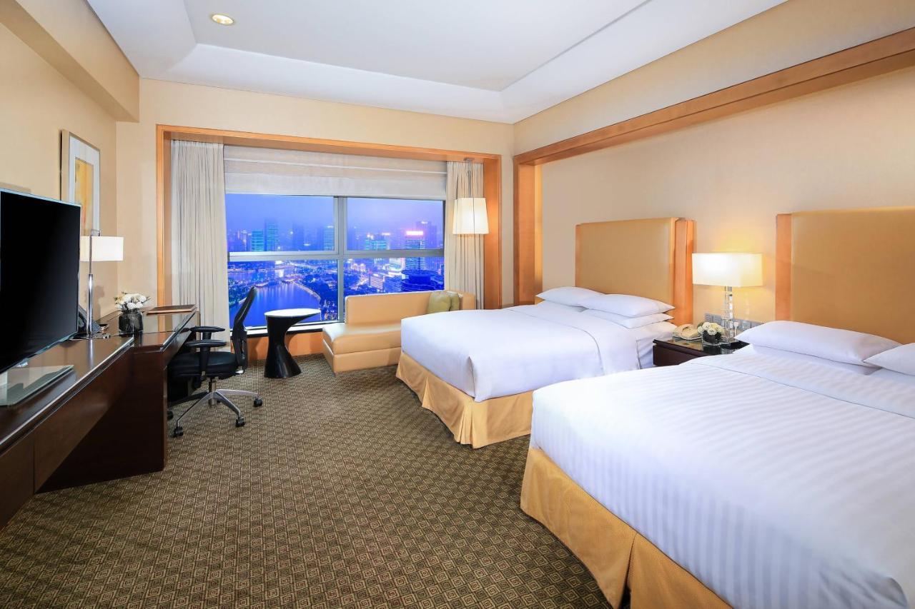 Ningbo Marriott Hotel Bagian luar foto