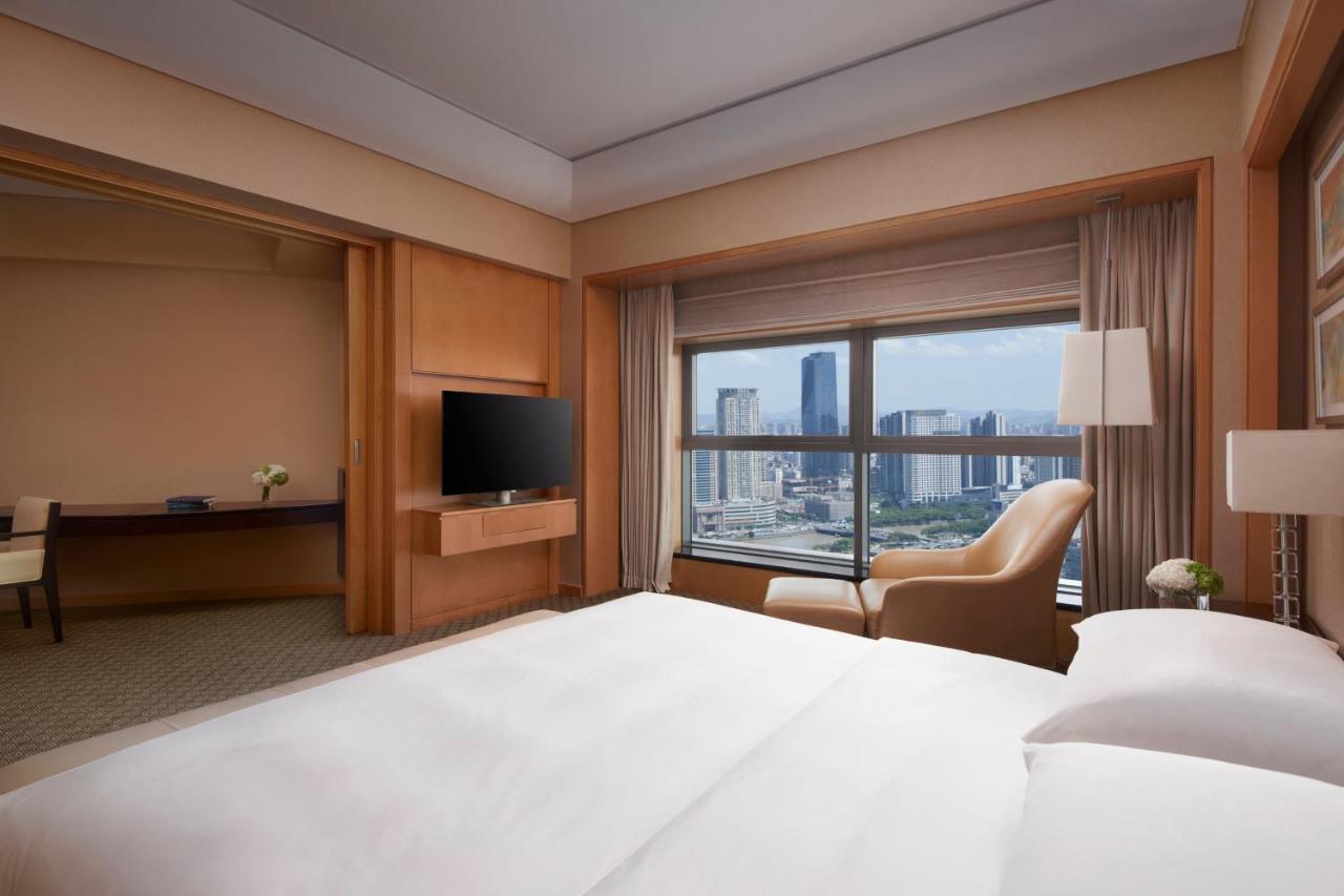 Ningbo Marriott Hotel Bagian luar foto